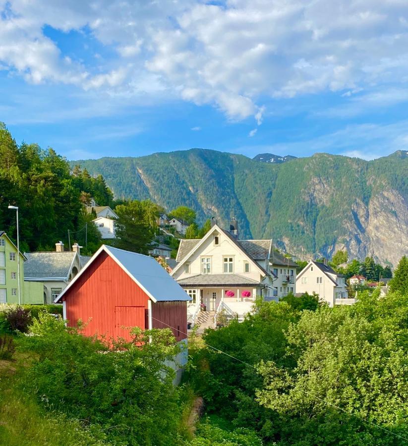 Fjord View Apartment Stranda  Exteriör bild